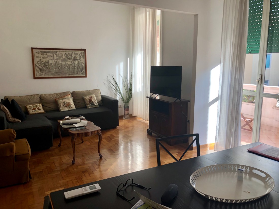 05180EB8-B9E2-4EF5-B93B-EFE8E875A112