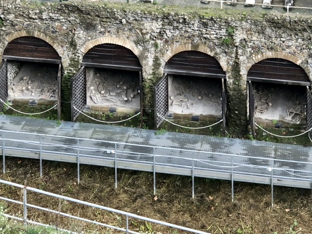 76DCBAC9-2899-45E6-8F90-438356FFD198